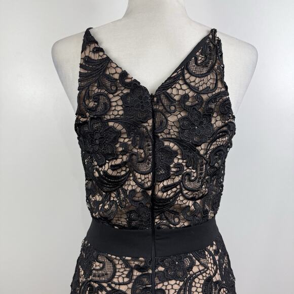 Dress the Population Ava Black Lace Mini Dress Medium Plunge V Neck Whimsigoth - Picture 12 of 16